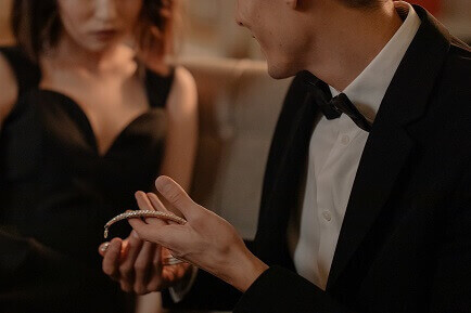 Secret Date